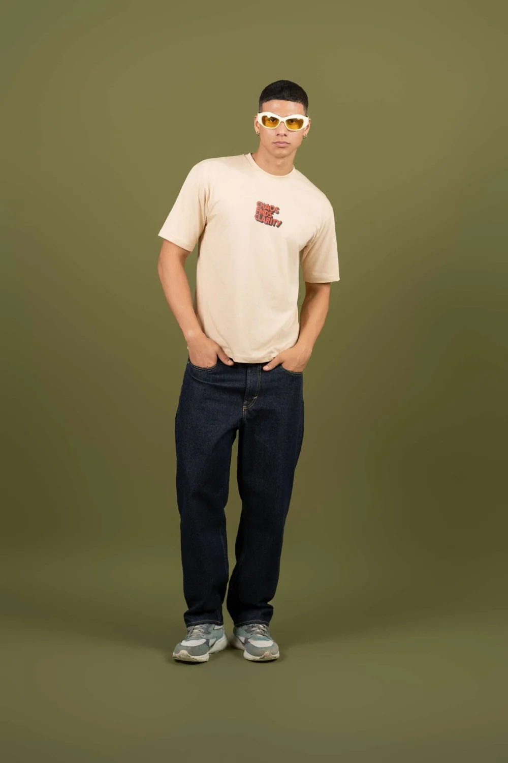 Broken Records Printed Oversized Tee - Image 4