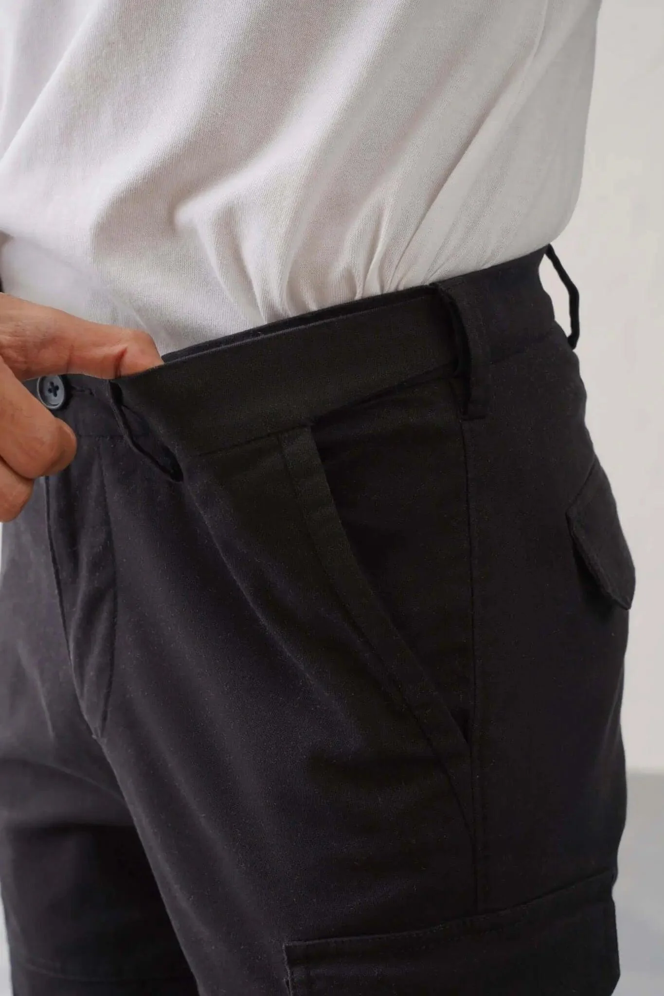 The Regular Fit Pro Cargo Pants - Black - Image 6