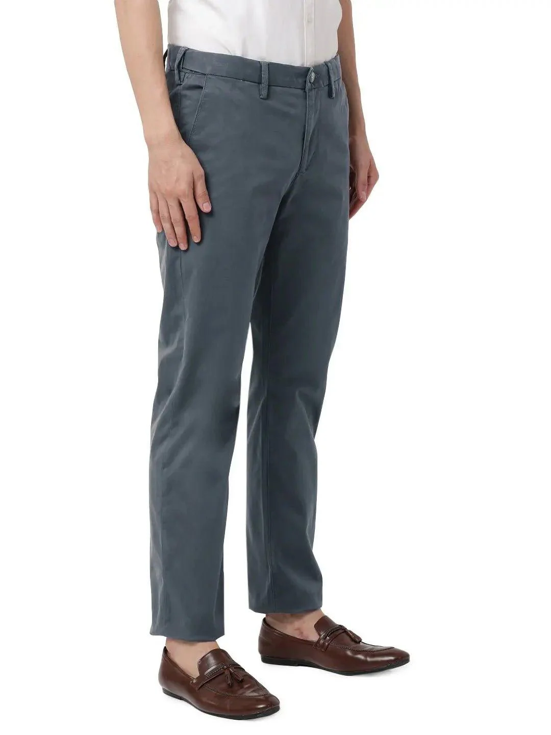 The Regular Fit Daylong Chino - Iron Cloud - Image 5