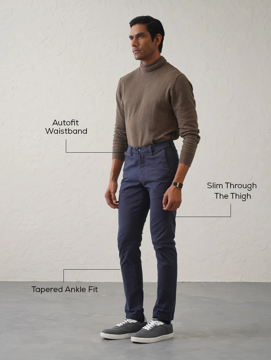 The Regular Fit Daylong Chino - Night Navy - Image 4