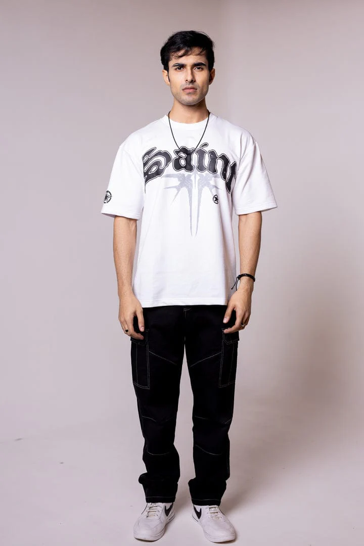 Saint- Oversized T shirt - Image 3