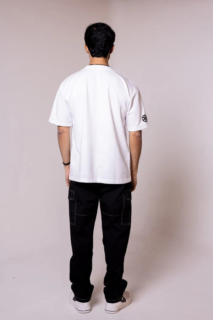 Saint- Oversized T shirt - Image 5