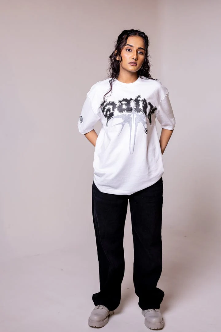 Saint- Oversized T shirt - Image 4