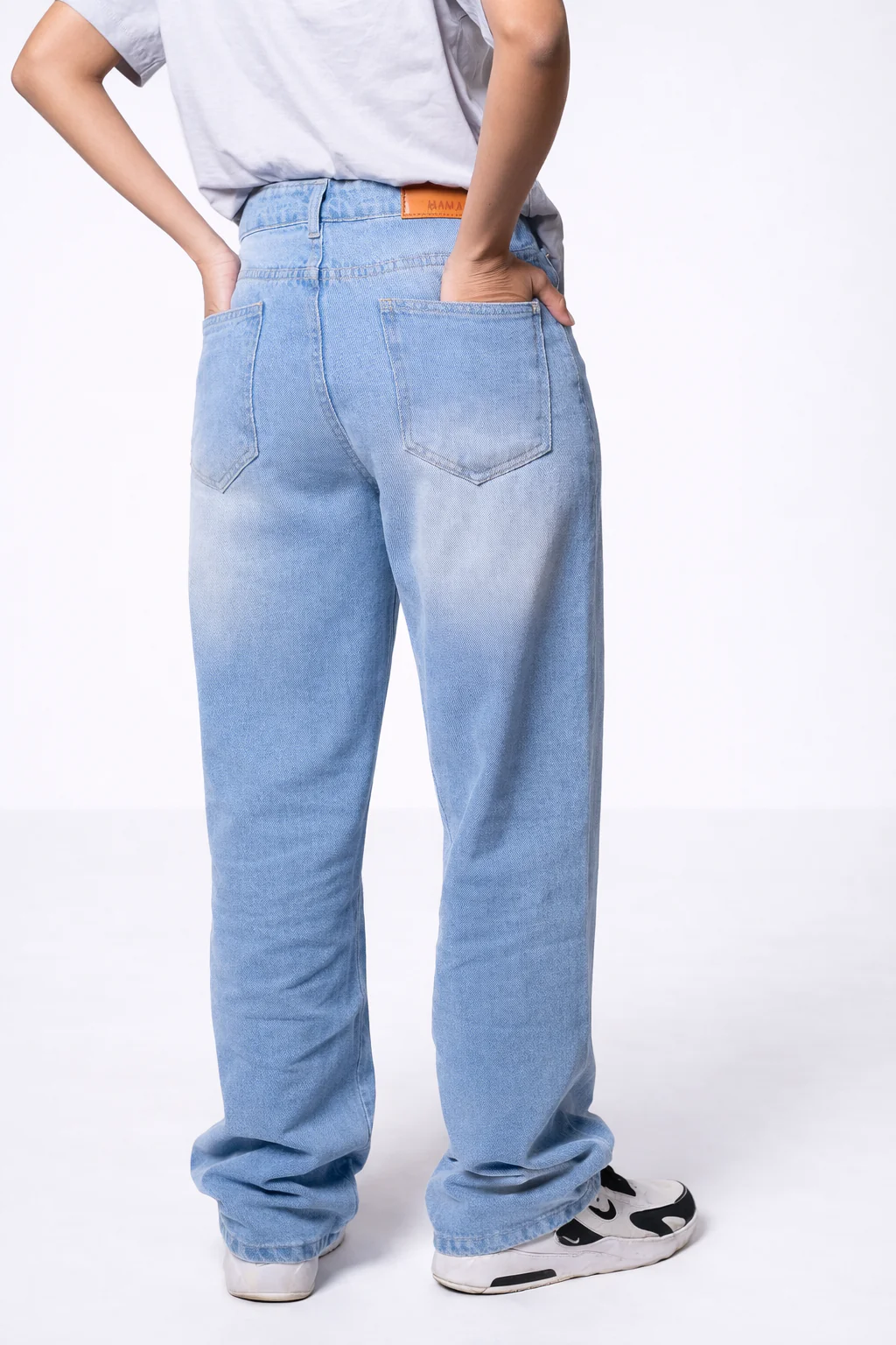 Straight fit Denim - Washed Blue - Image 2