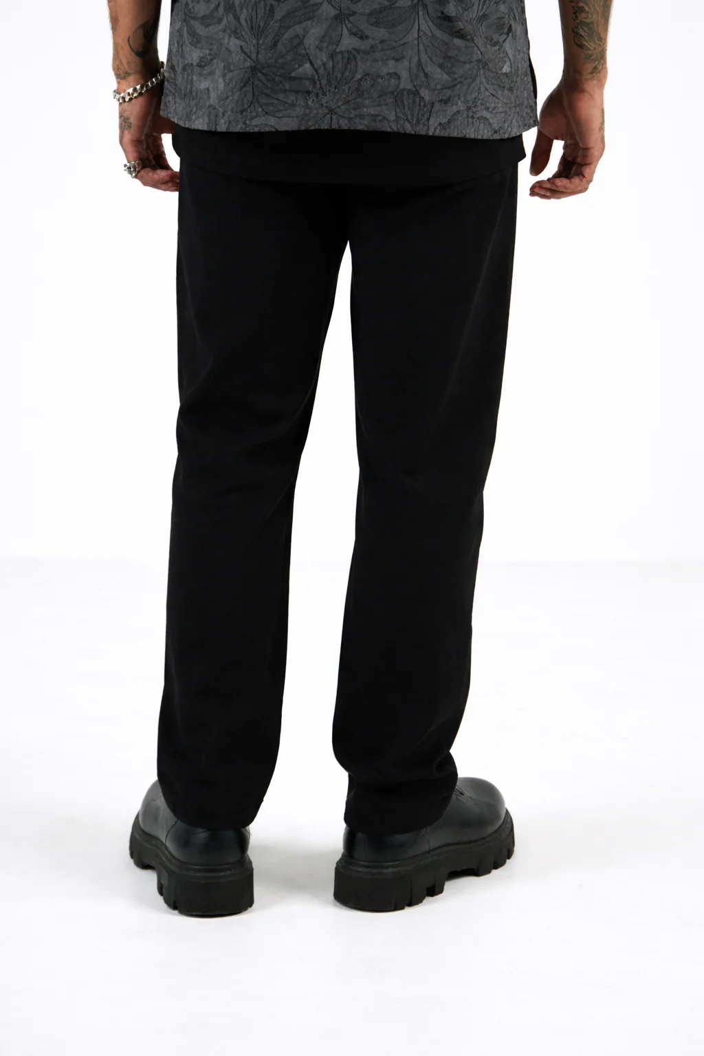 Straight fit Denim- Charcoal Black - Image 4