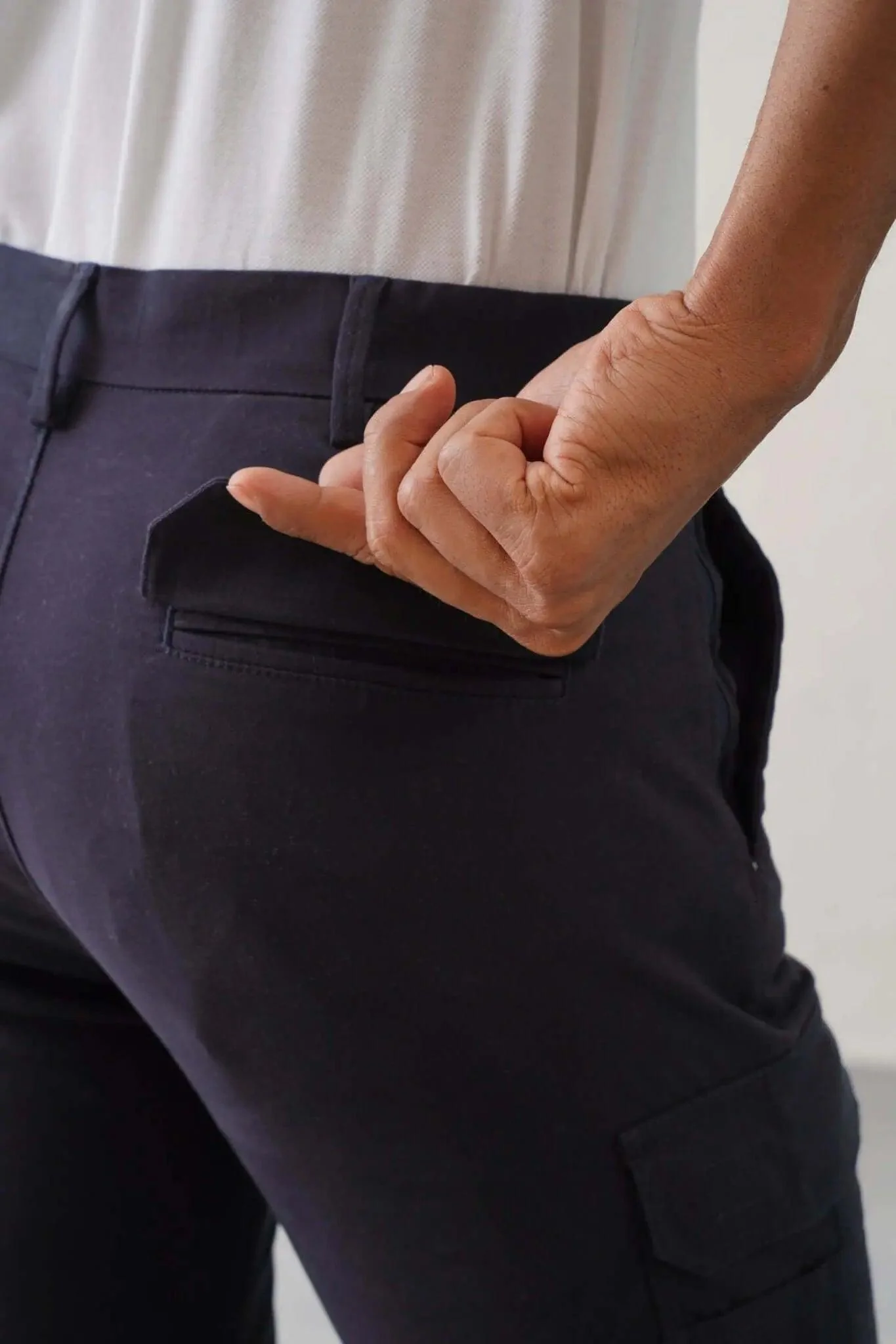 The Regular Fit Pro Cargo Pants - Navy - Image 3